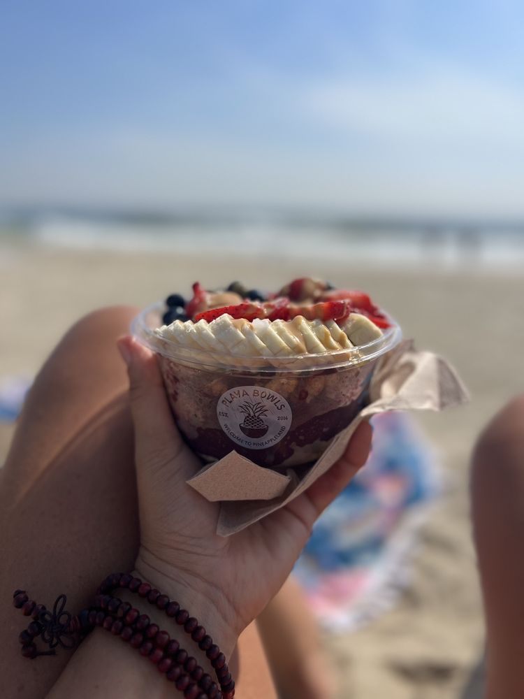 PLAYA BOWLS Updated October 2024 48 Photos & 28 Reviews 1200