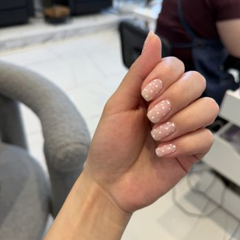 M Studio Nail Care - Nail Salons Near Me - Arlington, Virginia