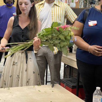 Flowers for Dreams - Florists Near Me - Detroit, Michigan Flowers for Dreams - Florists Near Me - Detroit, Michigan