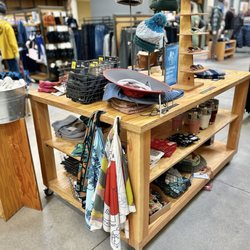 REI - Accessories