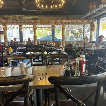 Cape 7 Cafe - Inside - Hong Kong Style Cafe Near Me - Alameda, California
