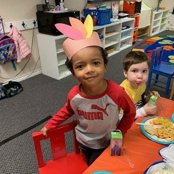Little Ivies Montessori - Thanksgiving Lunch at Little Ivies Montessori - Montessori Schools Near Me - Plano, Texas Little Ivies Montessori - Thanksgiving Lunch at Little Ivies Montessori - Montessori Schools Near Me - Plano, Texas