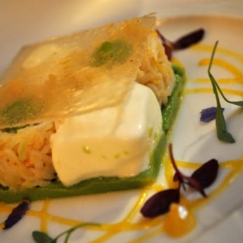 Le Restaurant - Amazing king crab rolls atop avocado with an earl gray mousse. All beneath a sheet of sugar glass. - French Near Me - Paris, 75 Le Restaurant - Amazing king crab rolls atop avocado with an earl gray mousse. All beneath a sheet of sugar glass. - French Near Me - Paris, 75