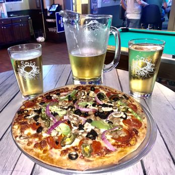 Flashback cafe - Buy any medium or large pizza at regular price and get a pitcher for $5! - American Near Me - Nacogdoches, Texas