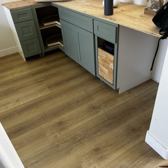 Sierra Flooring - New floors done prior to kitchen completion - Flooring Near Me - Santa Clarita, California Sierra Flooring - New floors done prior to kitchen completion - Flooring Near Me - Santa Clarita, California
