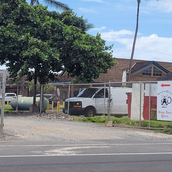 Maui Foods Trucks - The entrance is behind the Azeka Mauka Shopping Center. - Food Trucks Near Me - Kihei, Hawaii Maui Foods Trucks - The entrance is behind the Azeka Mauka Shopping Center. - Food Trucks Near Me - Kihei, Hawaii