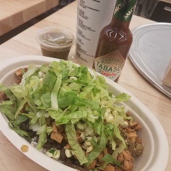 Chipotle Mexican Grill - Fast Food Near Me - Cabazon, California
