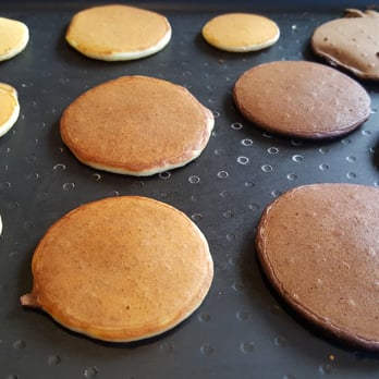 Slappy Cakes - Mini pancakes as leftovers - Breakfast & Brunch Near Me - Lahaina, Hawaii Slappy Cakes - Mini pancakes as leftovers - Breakfast & Brunch Near Me - Lahaina, Hawaii