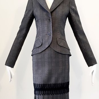 Ross Mayer - Charcoal/Lilac Wool Glen check Equestrian Jacket, French Lace Trim Pleat Hem Skirt - Women's Clothing Near Me - Toronto, Ontario Ross Mayer - Charcoal/Lilac Wool Glen check Equestrian Jacket, French Lace Trim Pleat Hem Skirt - Women's Clothing Near Me - Toronto, Ontario