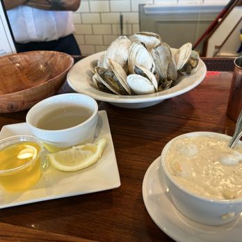 Skipper Chowder House - Steamers and chowdah! - Seafood Near Me - South Yarmouth, Massachusetts Skipper Chowder House - Steamers and chowdah! - Seafood Near Me - South Yarmouth, Massachusetts