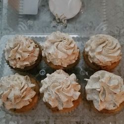 Akki's Cupcakery & Tea - Vegan tiramisu cupcakes