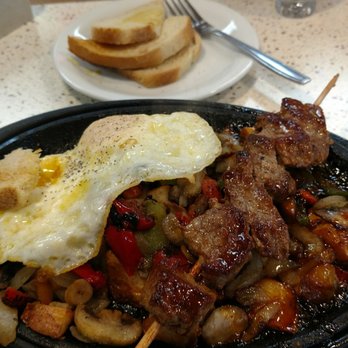 Denny's - Breakfast & Brunch Near Me - Murrieta, California