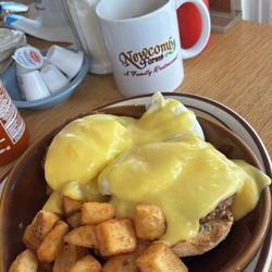 Newcomb Farms Family Restaurant - Eggs Benedict