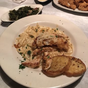 Half Shell Oyster House - Cajun/Creole Near Me - Mobile, Alabama
