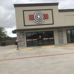 Shipley Do-Nuts - Outside