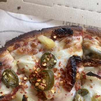 Pieology Pizzeria - Burnt pizza! Horrible! - Pizza Near Me - Walnut, California