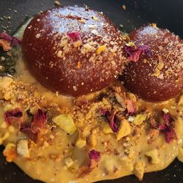 gulab jamun