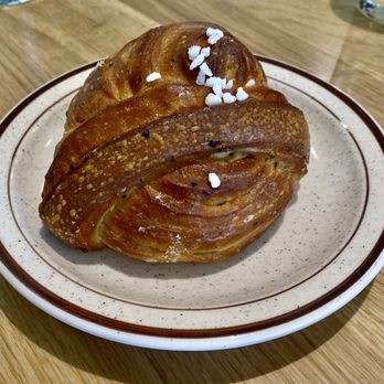 Colossus - 7/26 cardamom bun(from their bakery) - Bakeries Near Me - Long Beach, California Colossus - 7/26 cardamom bun(from their bakery) - Bakeries Near Me - Long Beach, California
