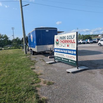 Park Golf - Walking over to check in - Golf Near Me - Thornhill, Ontario
