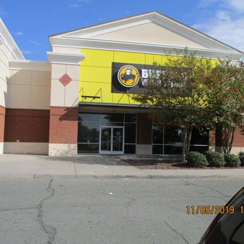 Buffalo Wild Wings - Buffalo Wild Wings / Store #3381 Mechanicsville: Store exterior, quite recognizable, despite the trees - Chicken Wings Near Me - Mechanicsville, Virginia Buffalo Wild Wings - Buffalo Wild Wings / Store #3381 Mechanicsville: Store exterior, quite recognizable, despite the trees - Chicken Wings Near Me - Mechanicsville, Virginia