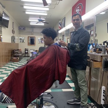 Broadway Barber Shop - Owner Ben hooking up the best Fades!!! - Barbers Near Me - Millbrae, California