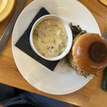 The Local Honey - Hot honey chicken sandwich and potato soup - Comfort Food Near Me - London, Kentucky