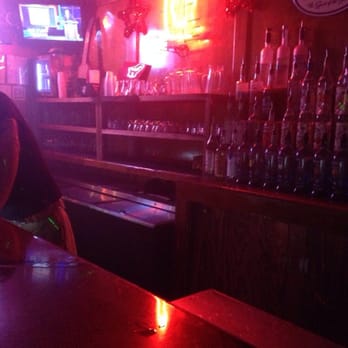 The Local - Smokey as F, loud as he'll, shit karaoke, chick(s) puking, hippies smoking...and everything else - Dive Bars Near Me - Atlanta, Georgia