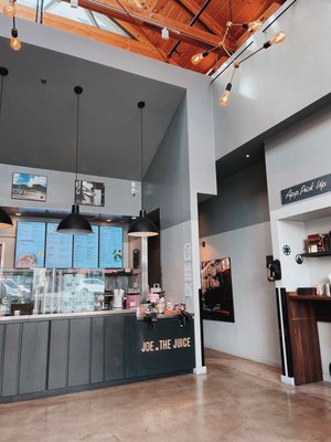 JOE & THE JUICE by null