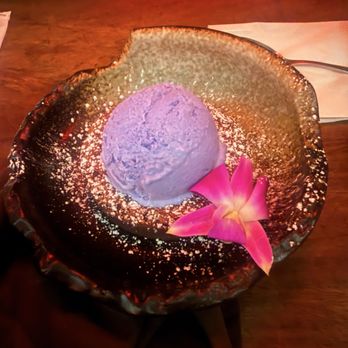 Kage Asian Bistro - Chocolate cake dessert 9/10 - Pan Asian Near Me - Bakersfield, California