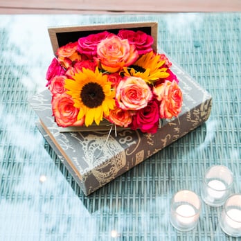 Jordi & CO Event Planning - Flowers in books designed by Jordi & Co - Party & Event Planning Near Me Jordi & CO Event Planning - Flowers in books designed by Jordi & Co - Party & Event Planning Near Me