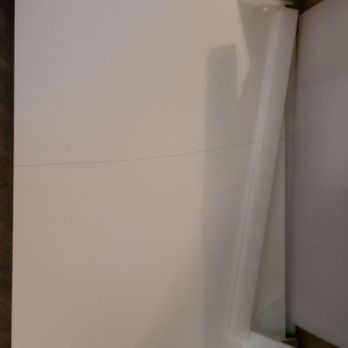FlexiSpot - Photo 1: crack in desk. Photo 2: email inbox full - Office Equipment Near Me - Livermore, California