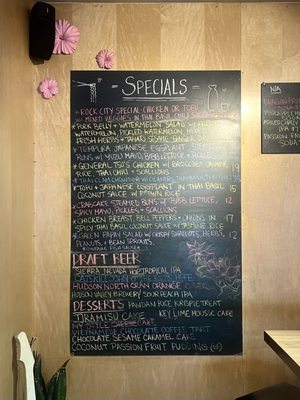 Yum Yum Noodle Bar - WOODSTOCK by null