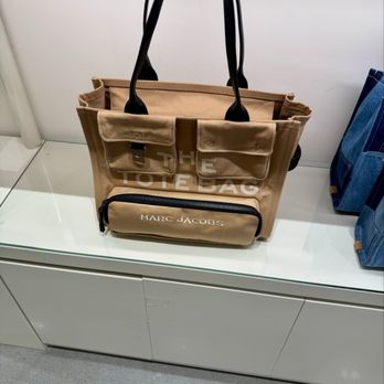 Marc Jacobs - Women's Clothing Near Me - Atlanta, Georgia