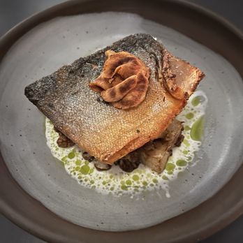 ēst Restaurant - Grilled trout - French Near Me - Toronto, Ontario ēst Restaurant - Grilled trout - French Near Me - Toronto, Ontario