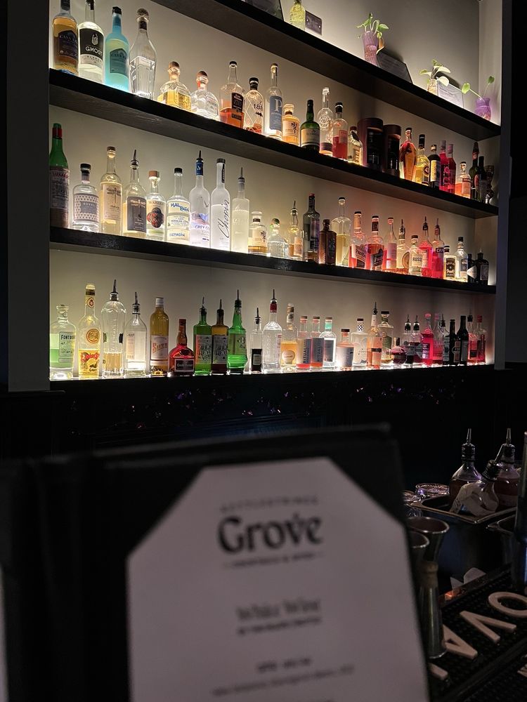 Social spots from Kettlestrings Grove