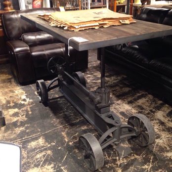 Hidden Treasures - Antiques Near Me - Shelley, Idaho