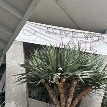 Love You Latte - Sign - Breakfast & Brunch Near Me - Glendale, California