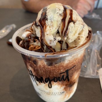 Hangout Cafe - Bubble Tea Near Me - Palatine, Illinois