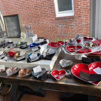 Ohio Organics & Nature - a table full of heart shaped dishes - Organic Stores Near Me - Hudson, Ohio Ohio Organics & Nature - a table full of heart shaped dishes - Organic Stores Near Me - Hudson, Ohio