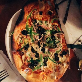 Le Vieux Four - Pizza Near Me - Mont-Tremblant, Quebec
