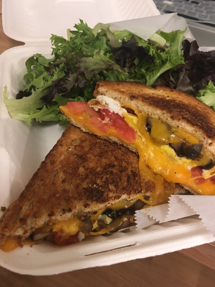 CAFÉ EDENS 101 Bryan Center, Durham, North Carolina Cafeteria