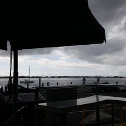 Cafe4U - Sitting right on the water front