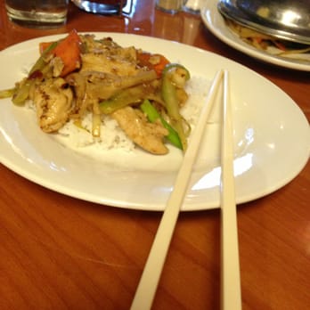 Ha Long Bay - Lemongrass Chicken - Vietnamese Near Me - Tucson, Arizona Ha Long Bay - Lemongrass Chicken - Vietnamese Near Me - Tucson, Arizona