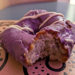 Tantrum Doughnut - @endoedibles on Instagram 06/29/26 Double Blueberry & White Chocolate Old Fashioned