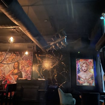 Watson's - Cocktail Bars Near Me - Toronto, Ontario