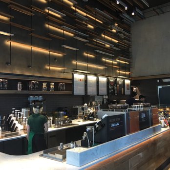 Starbucks - Coffee & Tea Near Me - Miami Beach, Florida