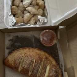 Napoli's Pizzeria - Zeppoli Calzone