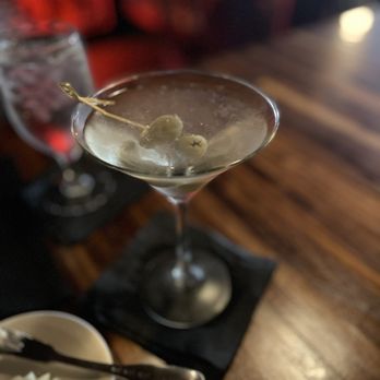 Chicago Chop House - Classics Martinis - Steakhouses Near Me - Chicago, Illinois Chicago Chop House - Classics Martinis - Steakhouses Near Me - Chicago, Illinois