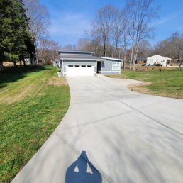 Exterior photo of RCF Lawn Care - Clarkesville, Georgia Exterior photo of RCF Lawn Care - Clarkesville, Georgia