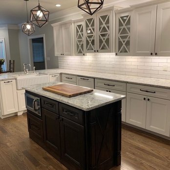 Bulldog Cabinetry - Gorgeous custom kitchen cabinets - Cabinetry Near Me - Loganville, Georgia Bulldog Cabinetry - Gorgeous custom kitchen cabinets - Cabinetry Near Me - Loganville, Georgia